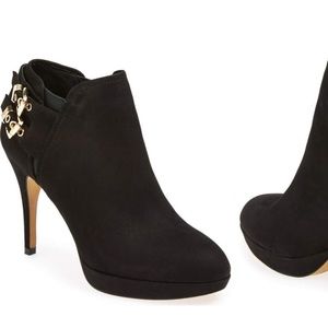 Vince Camuto Elaina booties